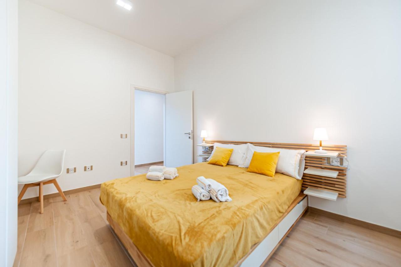 Victoria's New Appartement Cagliari